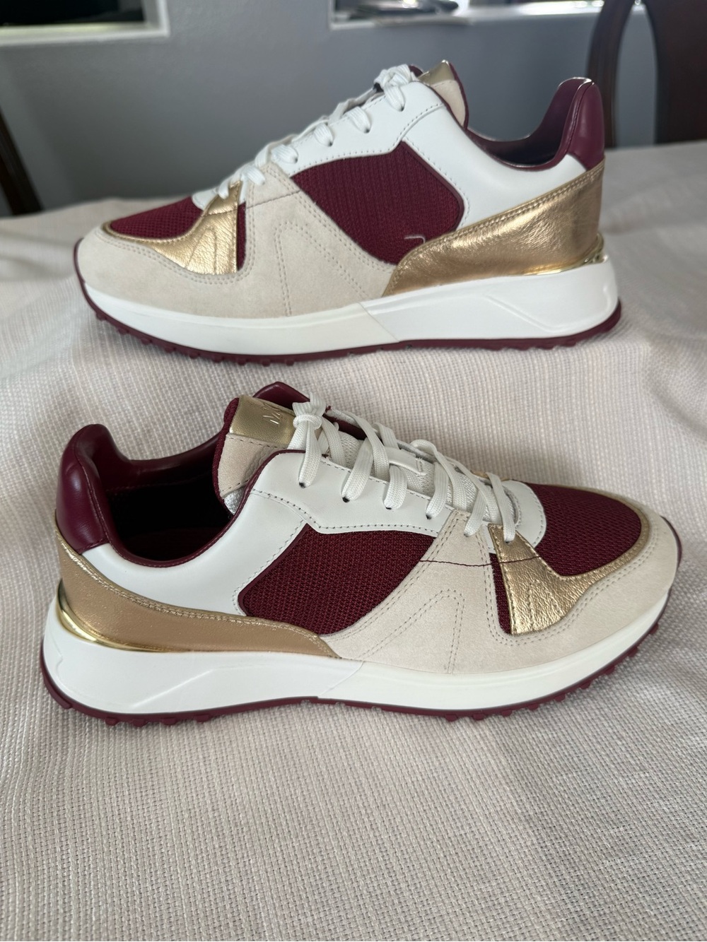 MICHAEL KORS JAIME MULTI PANEL Women's Burgundy, Gold & White Fashion Sneakers